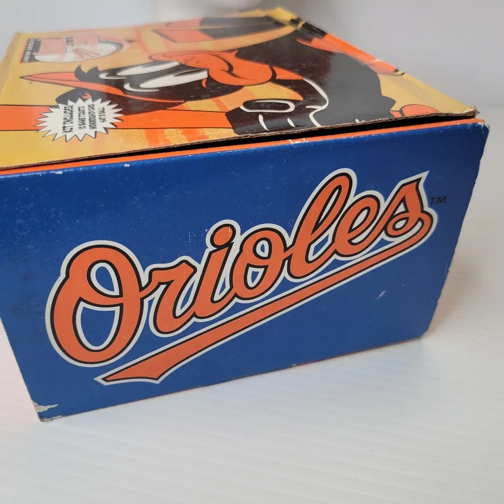 2004 BD&A Baltimore Orioles Dugout Club Orange Hat Sealed Ball‎ Vintage